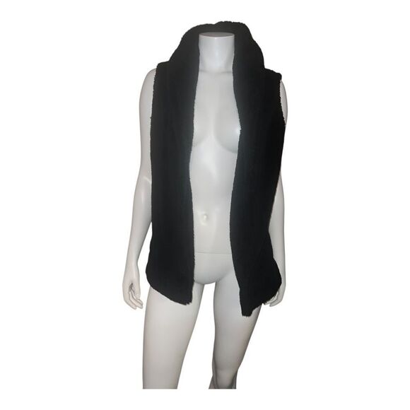 Vineyard Vines Women's Black Open Plush Teddy Vest Small EUC - Picture 1 of 6